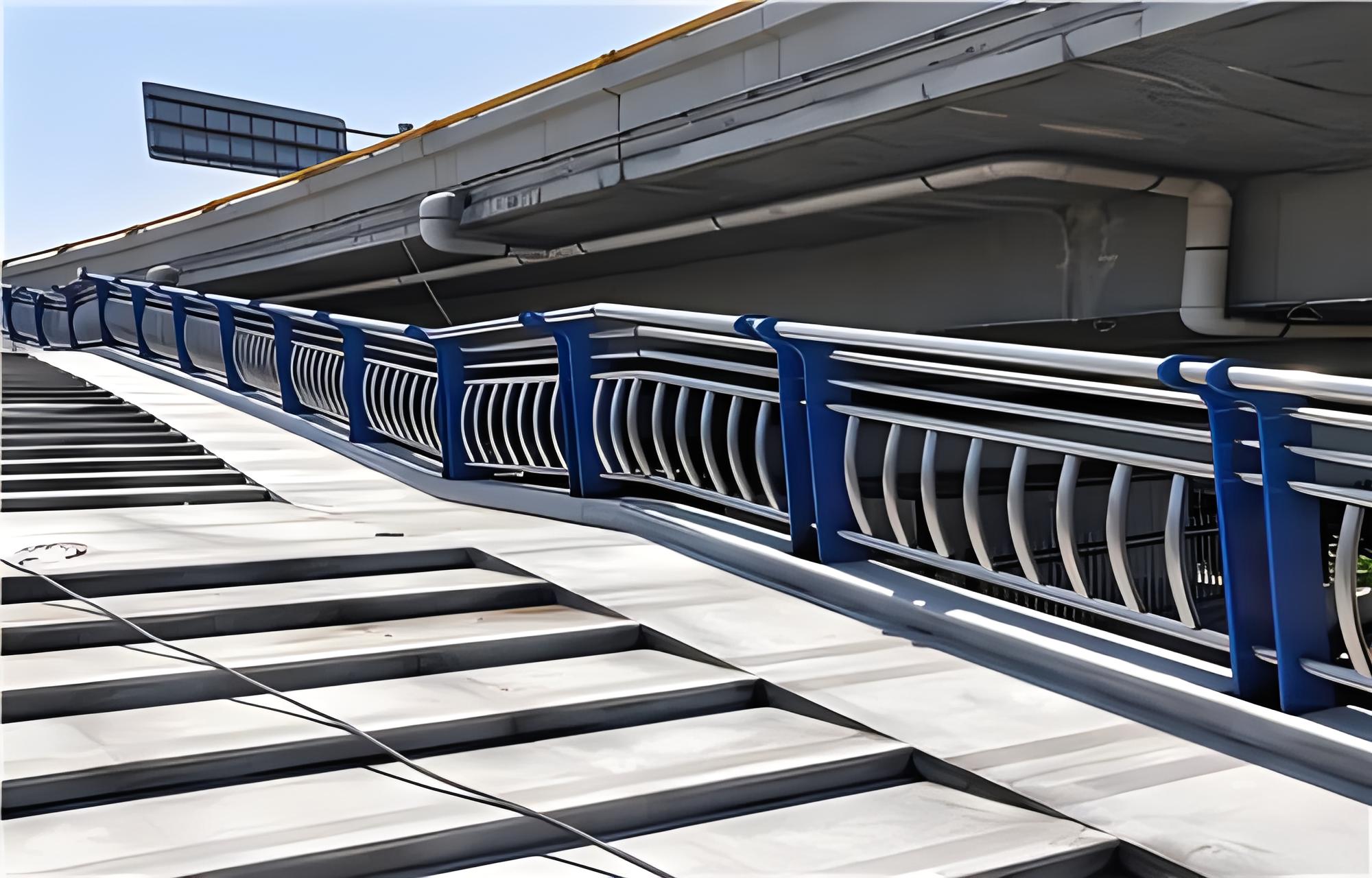 齐齐哈尔不锈钢桥梁护栏维护方案：确保安全，延长使用寿命